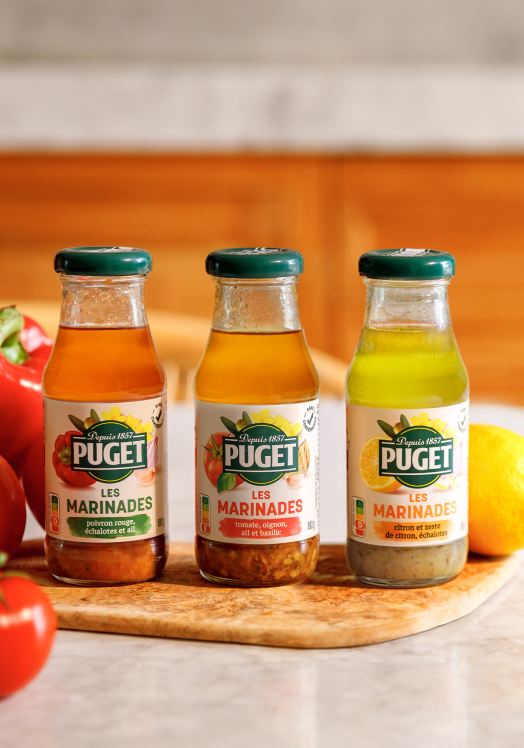 3 Bouteilles de marinades Puget côte à côte